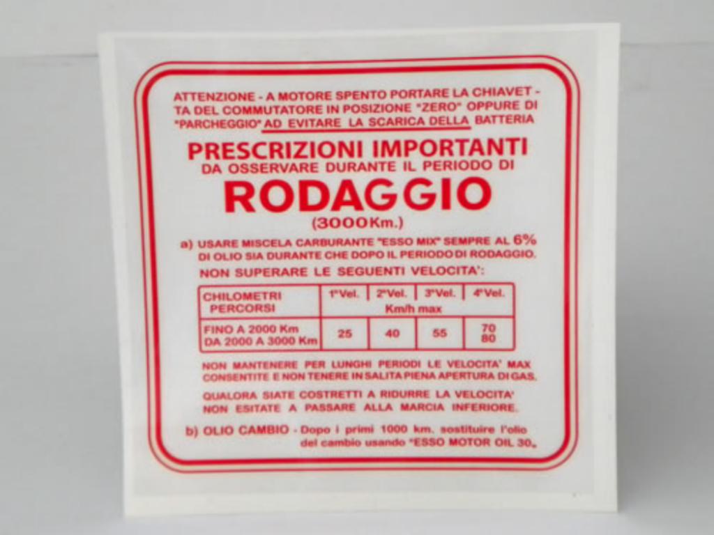 Adesivo indicazioni di Rodaggio, miscela al 6%, 4 marce colore rosso. 